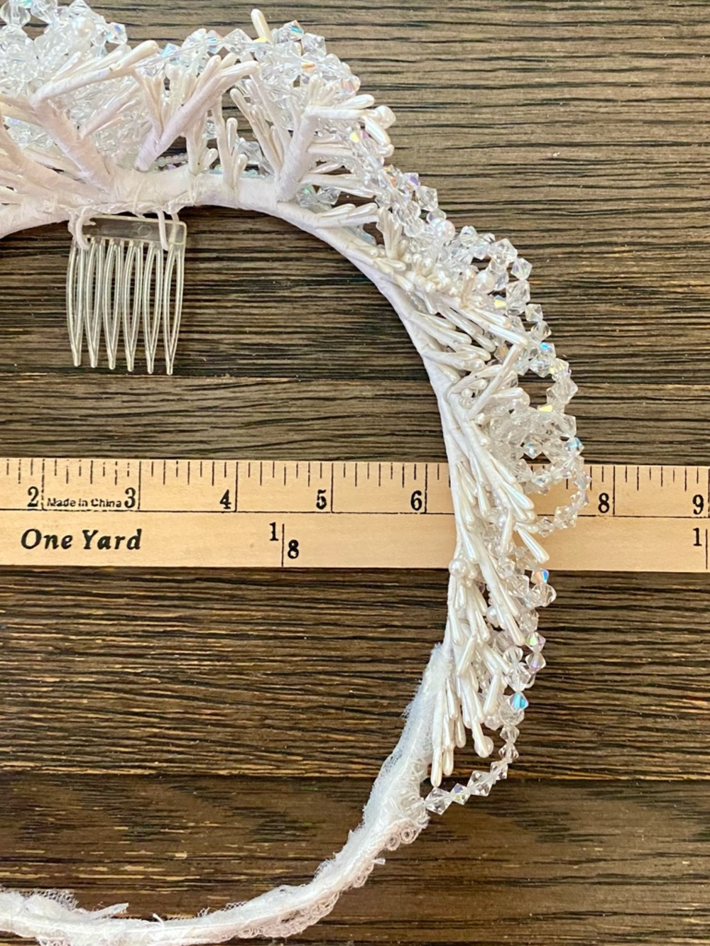 Vintage Women's Wedding Tiara White Faux Crystals Pearls Headpiece Bridal 90's - Picture 7 of 7